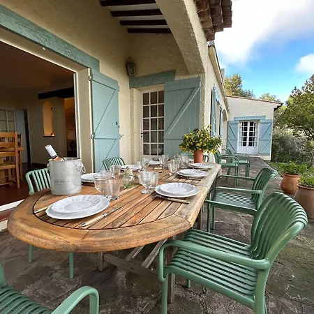 Seaview Petit Prince, Pool, Air Conditioning Villa