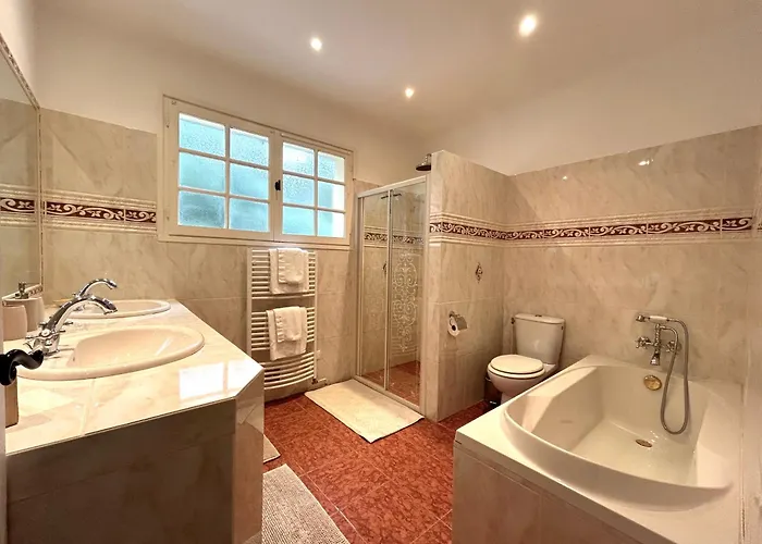 Villa Seaview Petit Prince, Pool, Air Conditioning Sainte-Maxime