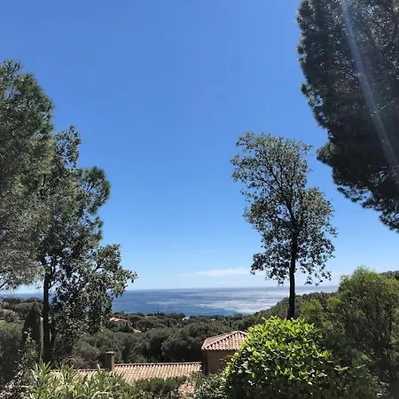 Seaview Petit Prince, Pool, Air Conditioning Villa