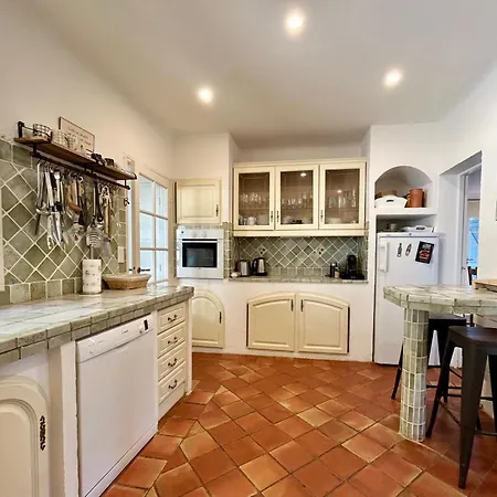 Villa Seaview Petit Prince, Pool, Air Conditioning Sainte-Maxime