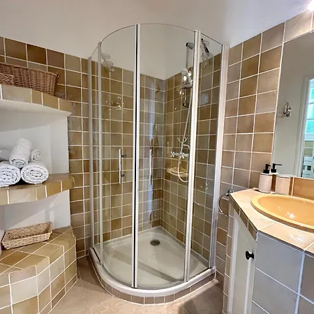 Seaview Petit Prince, Pool, Air Conditioning *